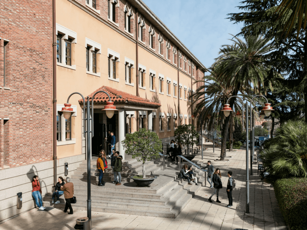 Universitat Abat OlibaCEU (UAOCEU) Resultados en el Ranking CYD